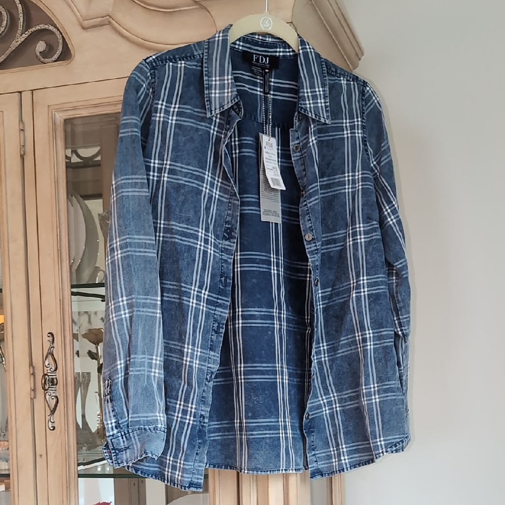 Women's Blue Plaid Button Down Shirt